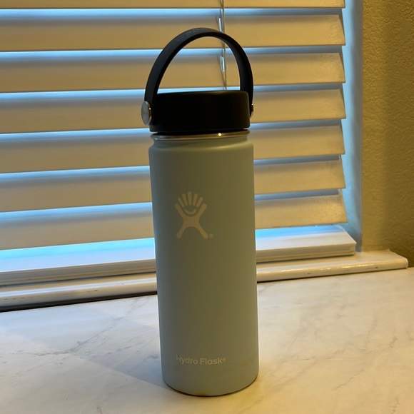 Hydro Flask Other - Light blue Hydro Flask